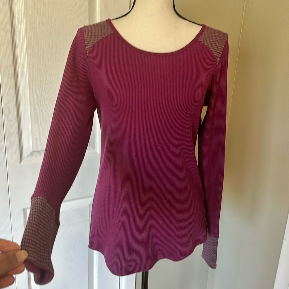 Columbia Women’s Along The Gorge Thermal Long Sleeve - M